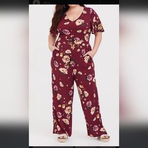 Torrid burgundy floral jumpsuit new with tags size 5